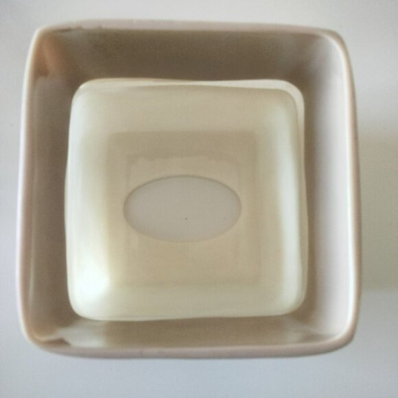 Square Resin Tissue Box Cover Cream Glossy Finish - Picture 8 of 9